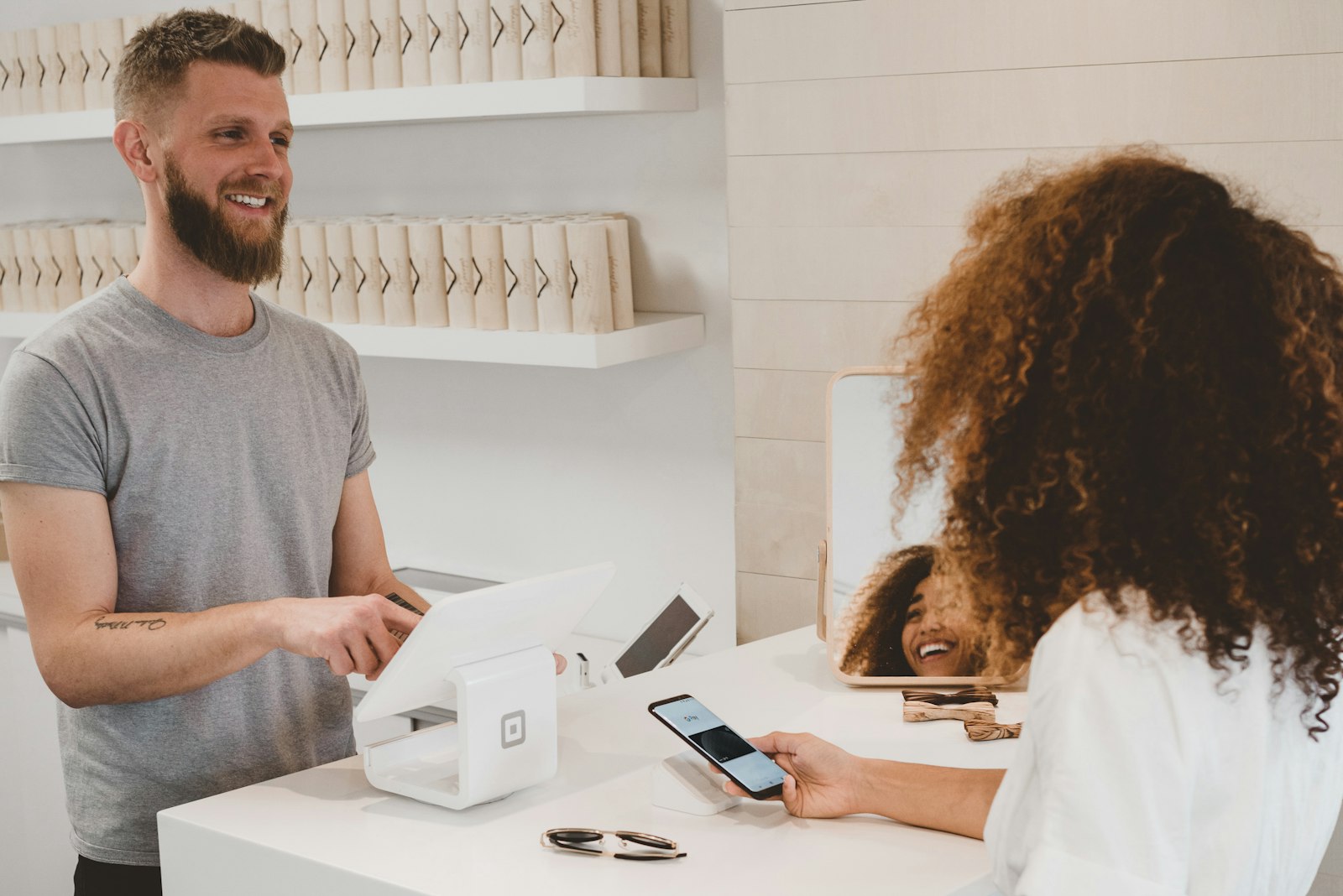 E-commerce Stores